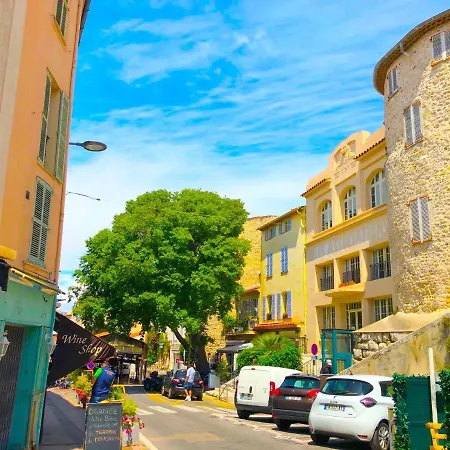 Bel Dans Les Remparts A 50 M De La Apartament Antibes