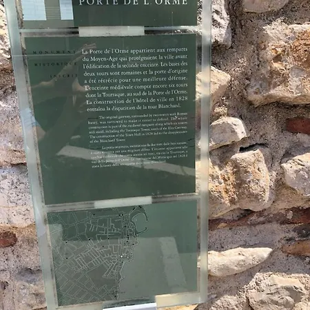 Apartament Bel Dans Les Remparts A 50 M De La *