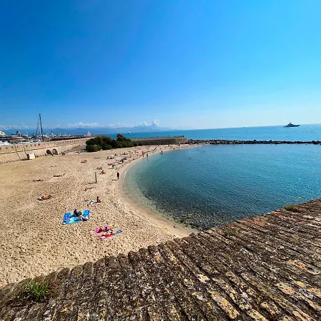 Bel Dans Les Remparts A 50 M De La Apartment *